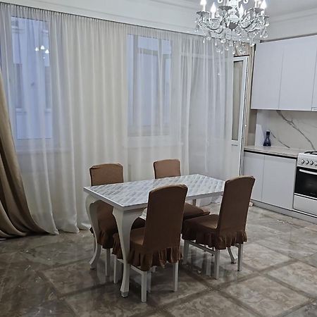 צ'יסינאו Airport Apartments Taxi מראה חיצוני תמונה